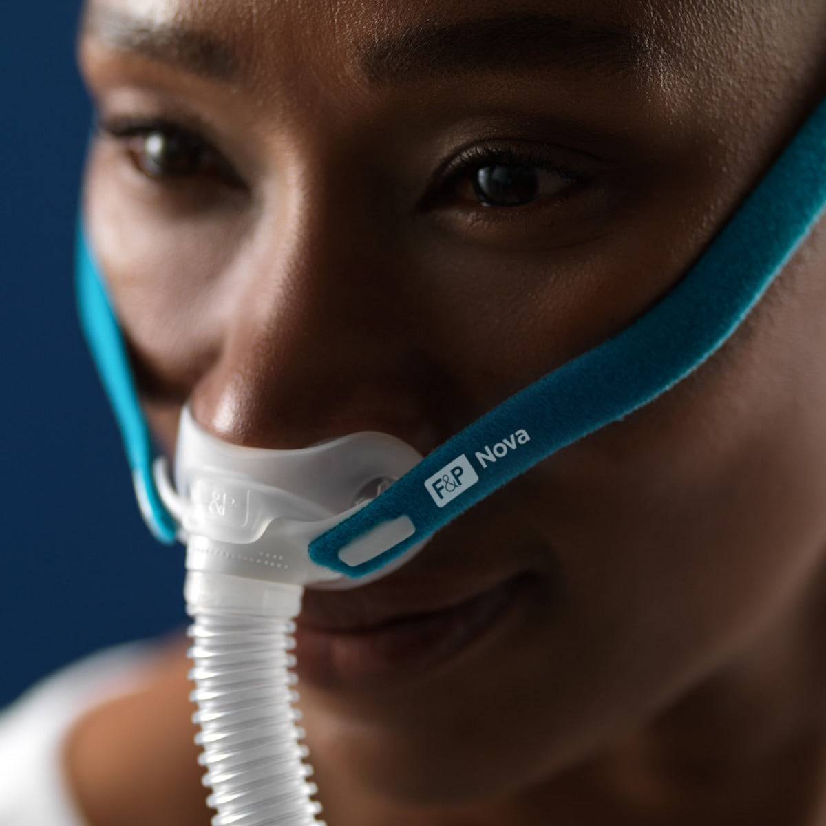 F&P Nova Micro Nasal Pillow CPAP Mask with Headgear 缩略图 2